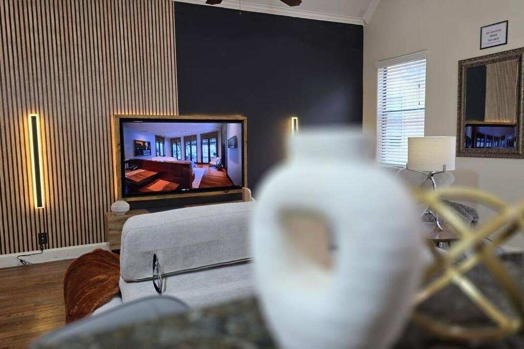 Modern Galleria Gem Private Jacuzzi 3 Br Houston Eksteriør bilde